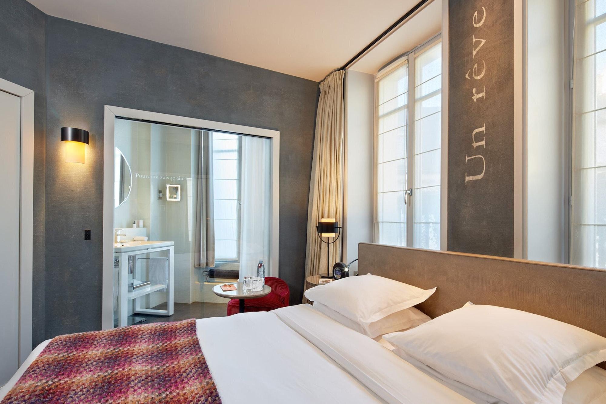 Le Pavillon Des Lettres Hotel Paris Exterior photo